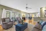 113 Valley Lane - Photo 14