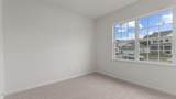 1014 Middlecrest Drive - Photo 4