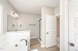 152 Royal Avenue - Photo 18
