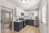 2304 Nelson Street - Photo 2