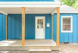 1402 Robinhood Road - Photo 2