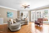 3821 Falls River Avenue - Photo 9