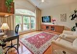 372 Farnleigh Drive - Photo 10