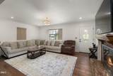 1319 Legend Lane - Photo 3