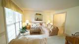1001 Tarford Place - Photo 7