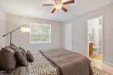 2124 Lee Street - Photo 14