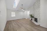 413 Laurens Way - Photo 13