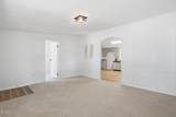 27 Tryon Ct W - Photo 8