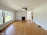 1004 Divine Street - Photo 4