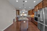 823 Blackfriars Loop - Photo 9