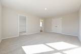 209 Hill Valley Drive - Photo 18