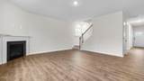 665 Struy Street - Photo 9