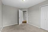 121 Hunting Green Drive - Photo 17