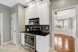 812 Winding Oak Way - Photo 17
