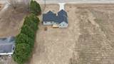 7507 Squirrel Den Road - Photo 35