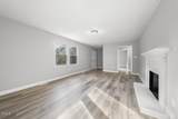 210 Monroe Avenue - Photo 3
