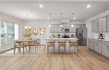 728 Branthurst Drive - Photo 3