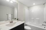 2001 Latham Oaks Avenue - Photo 32