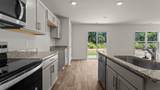 3915 Falcon Court - Photo 12