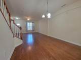 100 Stratford Lakes Drive - Photo 5