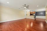 501 Finsbury Street - Photo 2