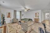 407 Collier Street - Photo 4