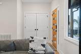 413 Watson Street - Photo 9