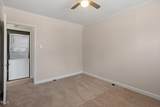 805 Daniels Street - Photo 19