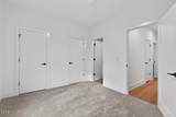 2203 Tampa Avenue - Photo 19