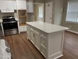 411 Club Boulevard - Photo 9