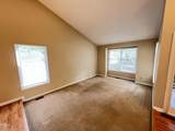 10 Clover Drive - Photo 4