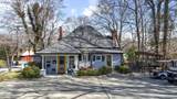 307 Columbia Street - Photo 2