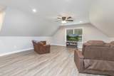 274 Chaucer Way - Photo 19