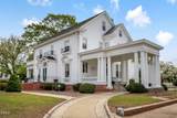 309 Divine Street - Photo 2