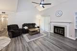 412 Oak Hollow Court - Photo 4