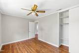 2324 Bernard Street - Photo 20