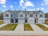 886 John Street - Photo 2