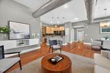 300 Finsbury Street - Photo 2
