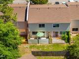 220 Elizabeth Street - Photo 43