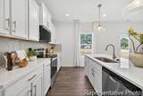 308 Chuck Wagon Way - Photo 3