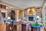 27425 Walker - Photo 8
