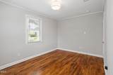 2320 Bernard Street - Photo 18