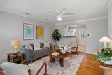 2320 Bernard Street - Photo 3