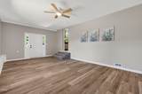 210 Crestview Drive - Photo 9