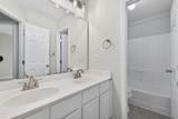 1402 Willow Leaf Way - Photo 34