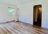 737 Lakeview Drive - Photo 24