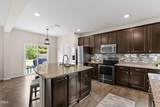 407 Pacific Heights Road - Photo 18