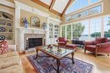 8 The Pointe - Photo 12