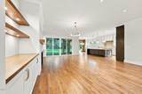 316 Perry Street - Photo 10
