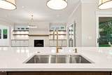 316 Perry Street - Photo 12
